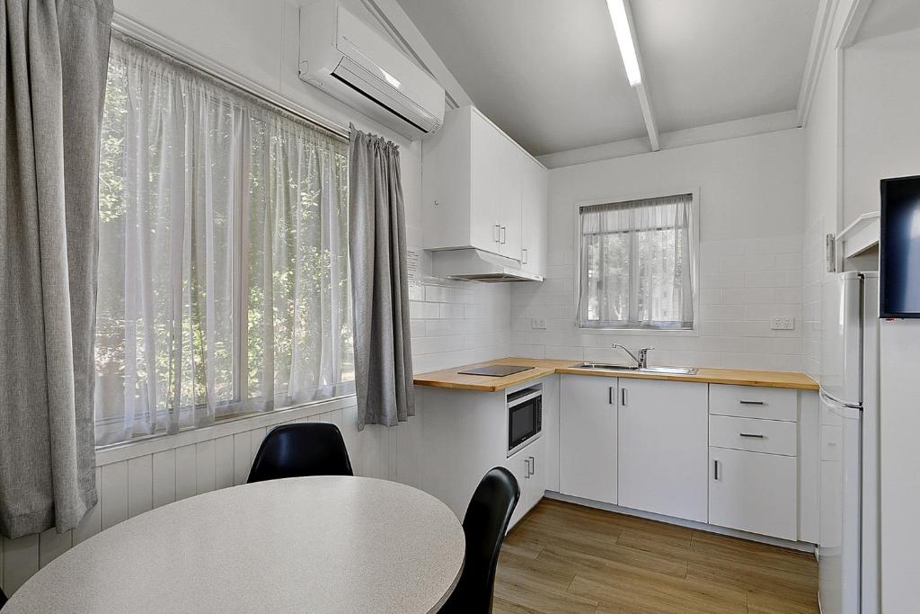 High Country Holiday Park - Cabine De Deux Chambres (bungalow)