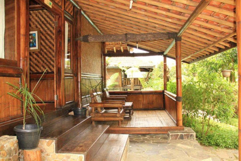 Villa Bidadari