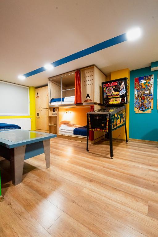 Good Times House - 16