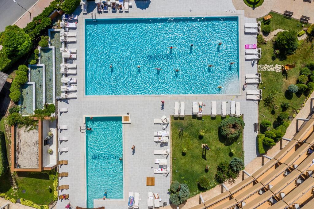 Bazén v ubytování Grand Hotel Pomorie - Medical spa nebo v jeho okolí