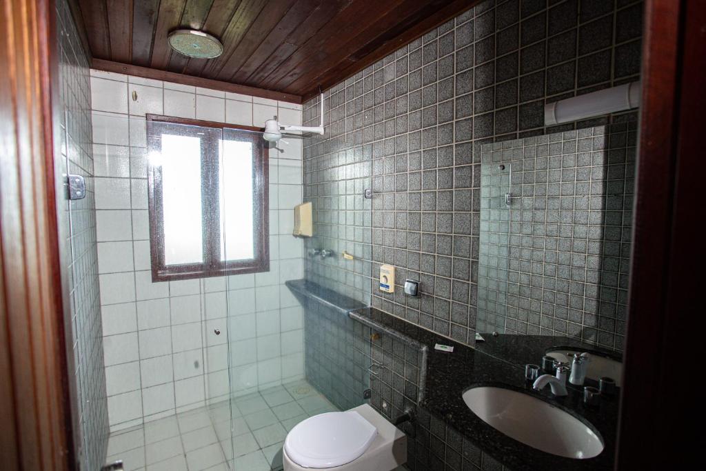  HOTEL CARNEIROS