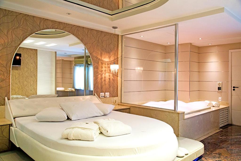  BAMBINA HOTEL - Adults Only