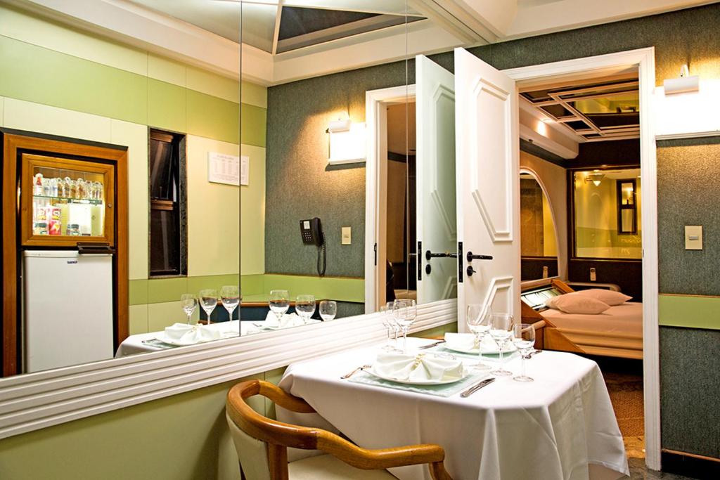  BAMBINA HOTEL - Adults Only