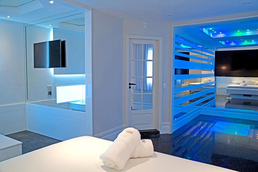 BAMBINA HOTEL - Adults Only