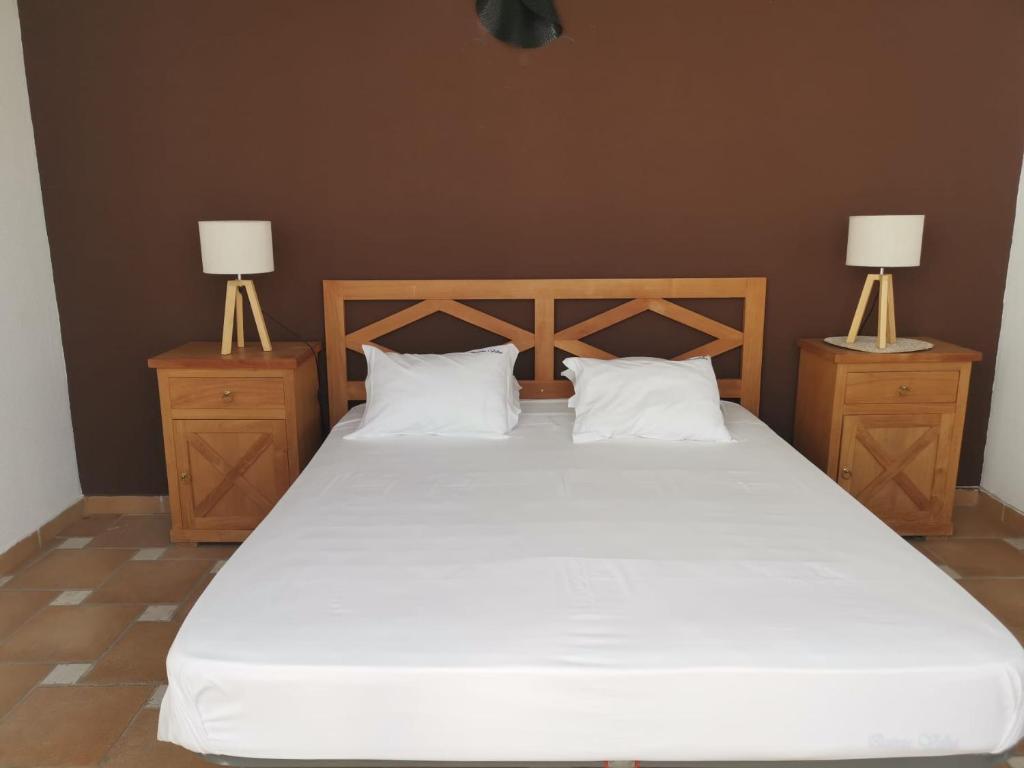 Katil atau katil-katil dalam bilik di Cabanas de Tavira Quinta Velha Jolie 215 by Algarent