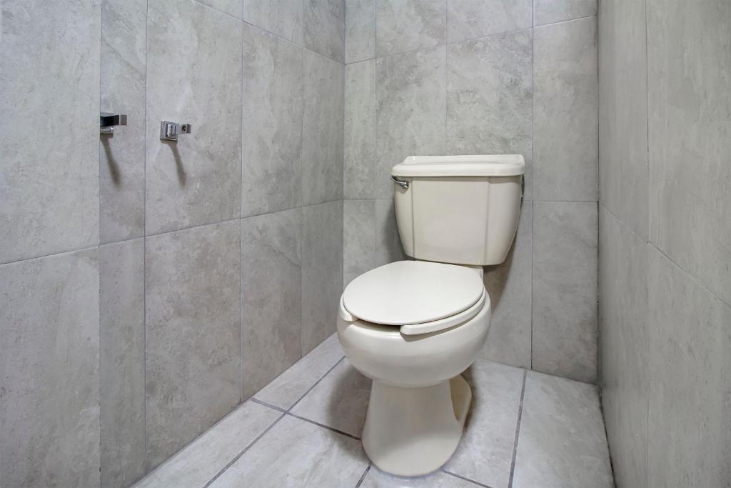Koupelna v ubytování Hotel Plaza Galindo