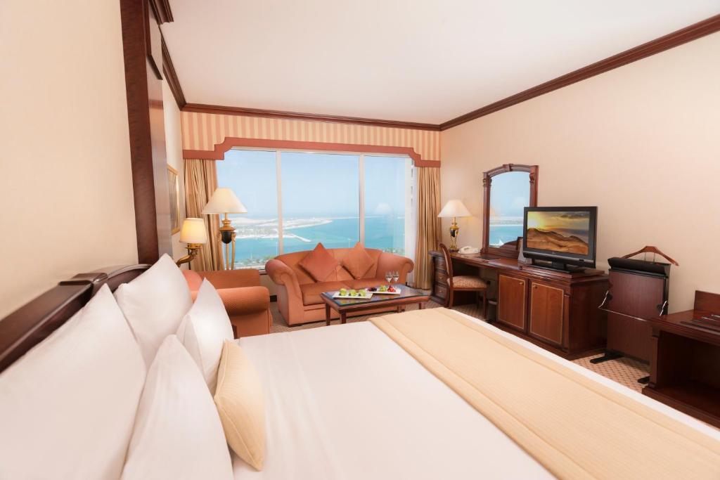 Gallery image of Corniche Hotel Abu Dhabi in Abu Dhabi