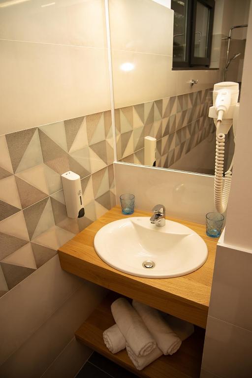 Manolle Boutique - Resim 21