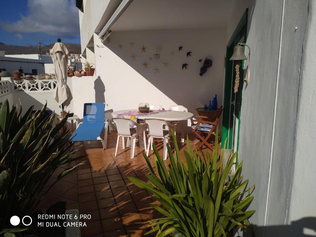 A balcony or terrace at Caracola azul