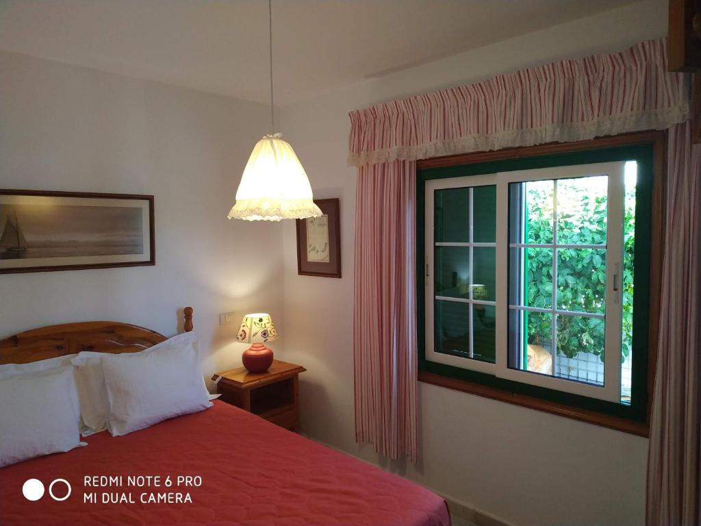 A bed or beds in a room at Caracola azul