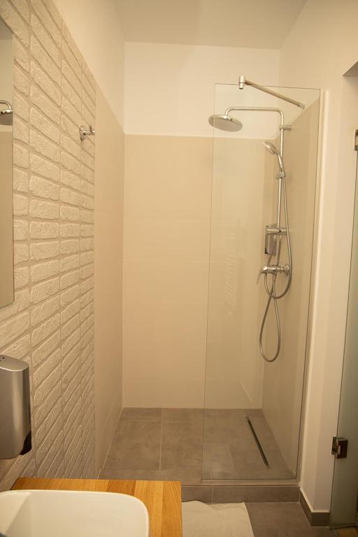 Manolle Boutique - Resim 34