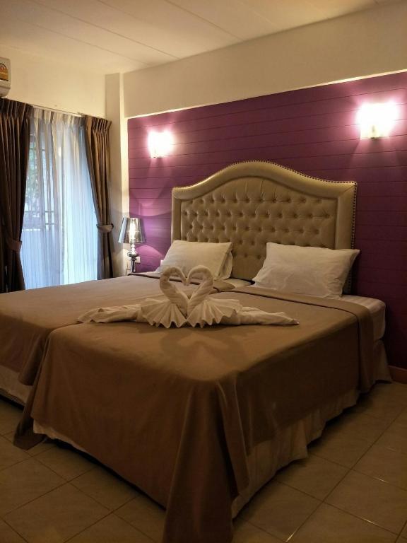 @42 Residence - Resim 13