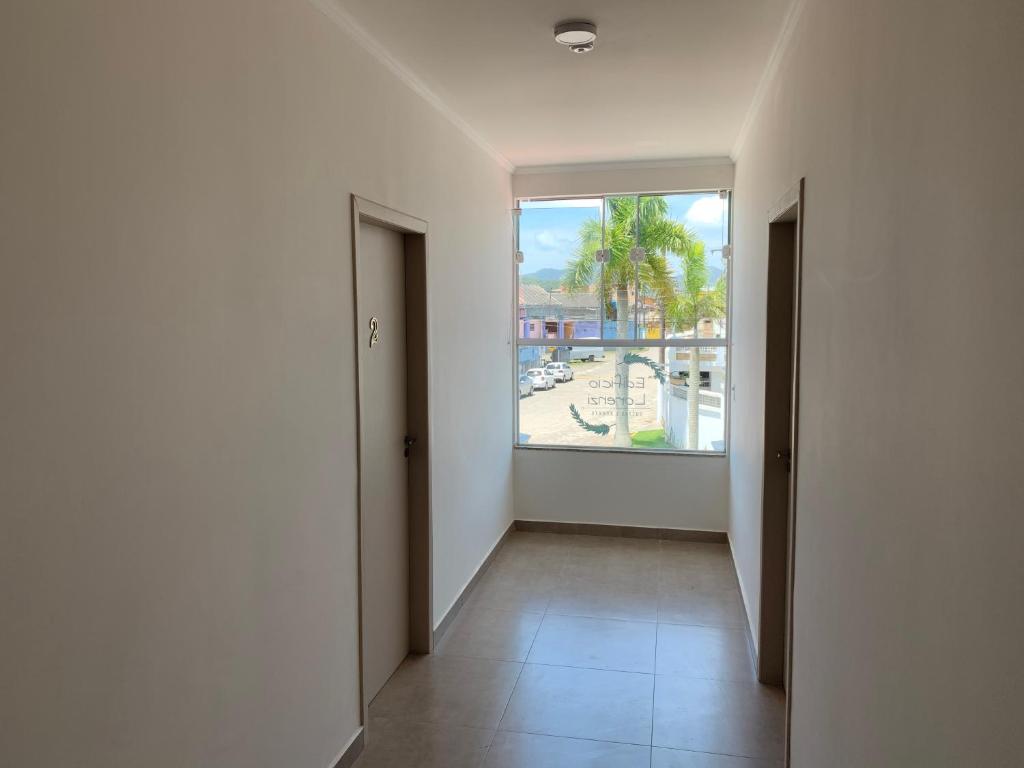  Edifício Lorenzi - Suítes & Aparts