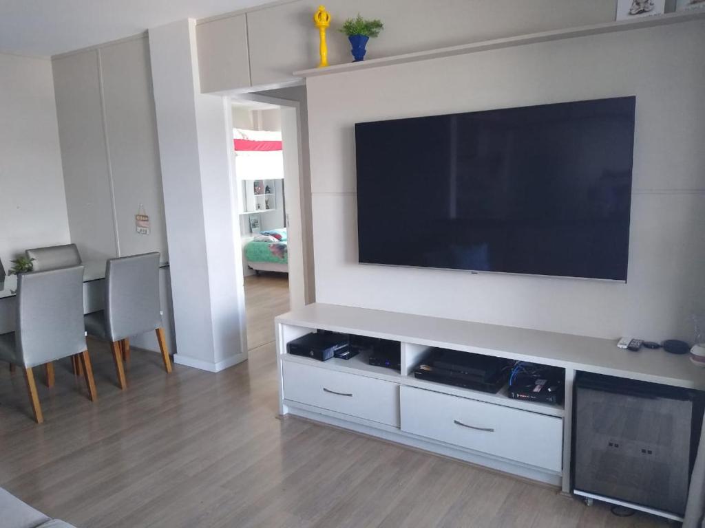  Lindo apartamento no centro de BC próximo à praia e comércios