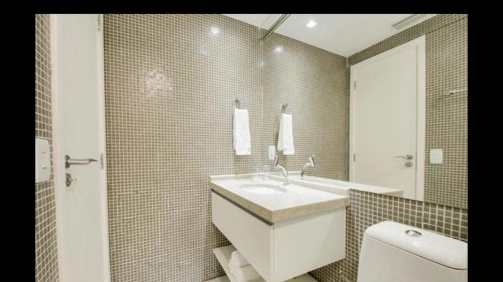  Apartamento Cond. JTR