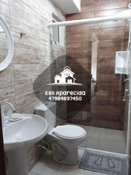  Casa em Canto Grande
