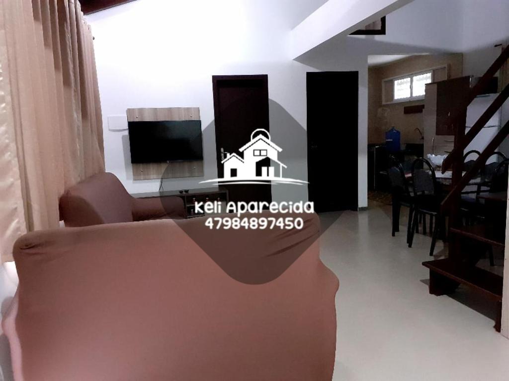  Casa em Canto Grande