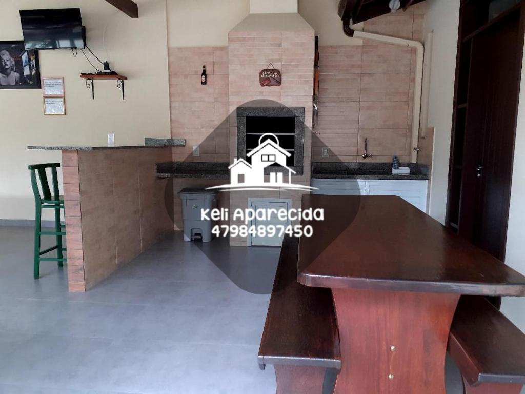  Casa em Canto Grande