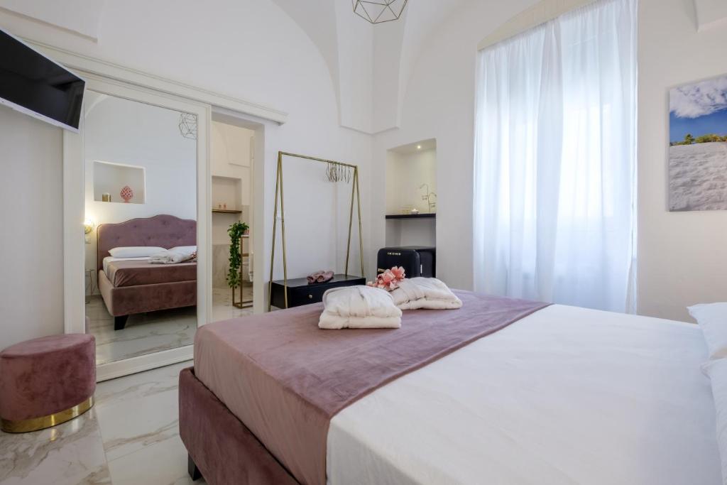 La Bella Ostuni Suites - Camera Matrimoniale Deluxe Con Vasca