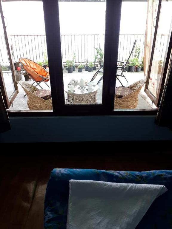 Posezení v ubytování The River View Homestay