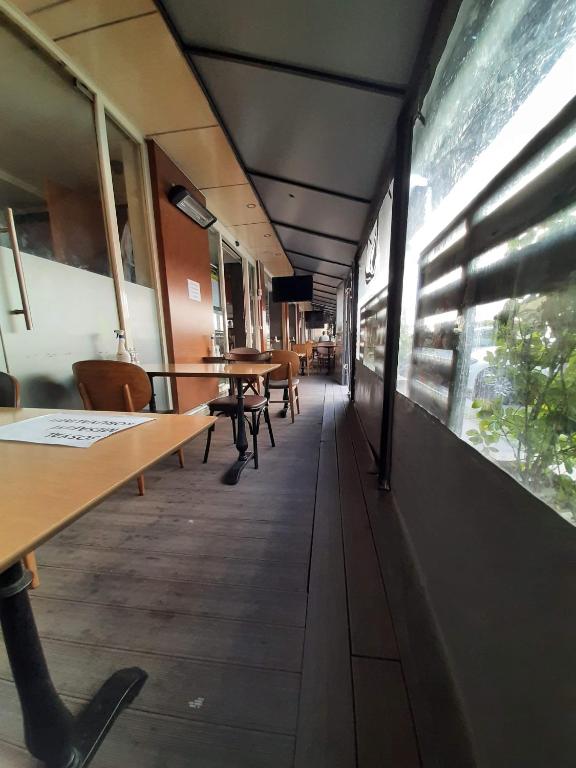 Balkón nebo terasa v ubytování Sapko Airport Hotel