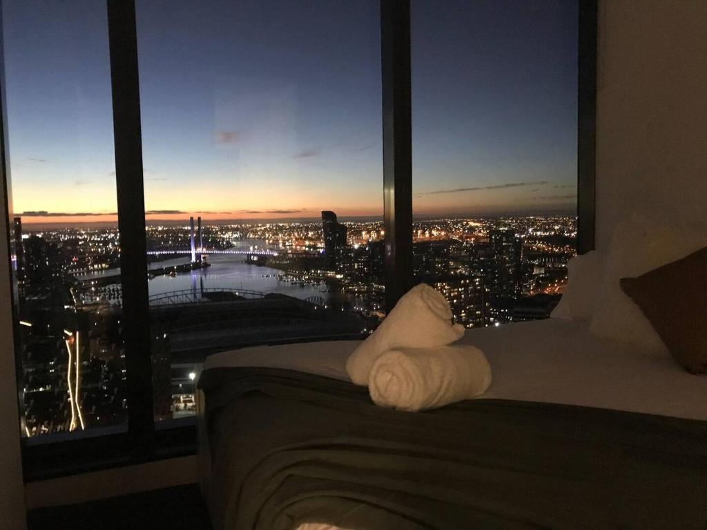 Hudson Sea View Apartments Southern Cross Station CBD - Housity