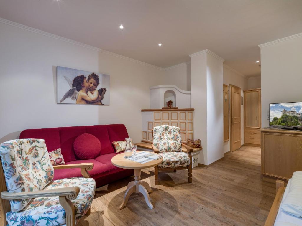 Posezení v ubytování Hotel Gasthof Felsenkeller