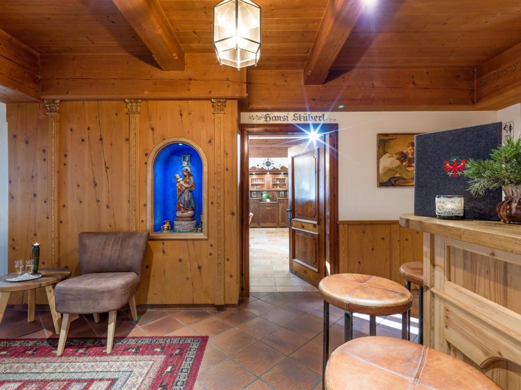 Posezení v ubytování Hotel Gasthof Felsenkeller