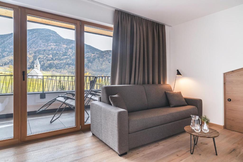 Maraias - Luxury Suites & Apartments - Double Room With Terrace