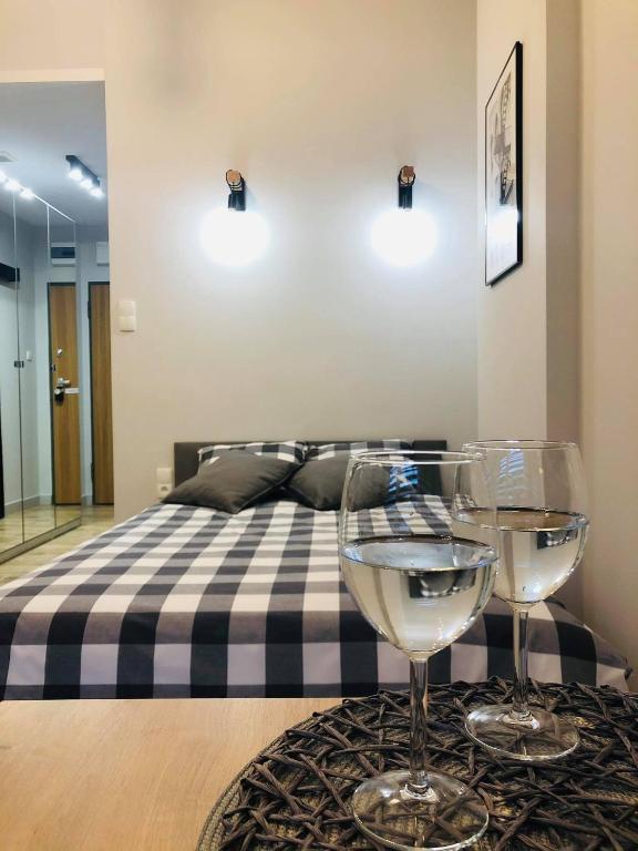Postel nebo postele na pokoji v ubytování Property Apart - Soft Lofty Legnicka Centrum