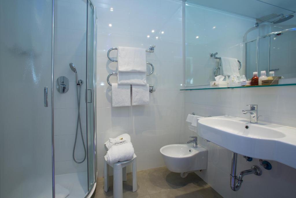 Hotel Berna - Superior Doppel- Oder Zweibettzimmer