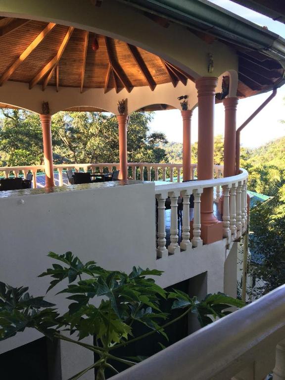 Balkón nebo terasa v ubytování Mango Tree Villas