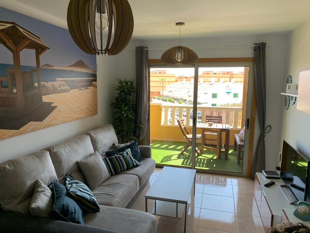 A seating area at Maria Perla Medano
