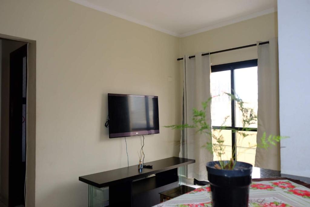  Apartamento Pé na Areia Wi-Fi Praia Grande Ocian