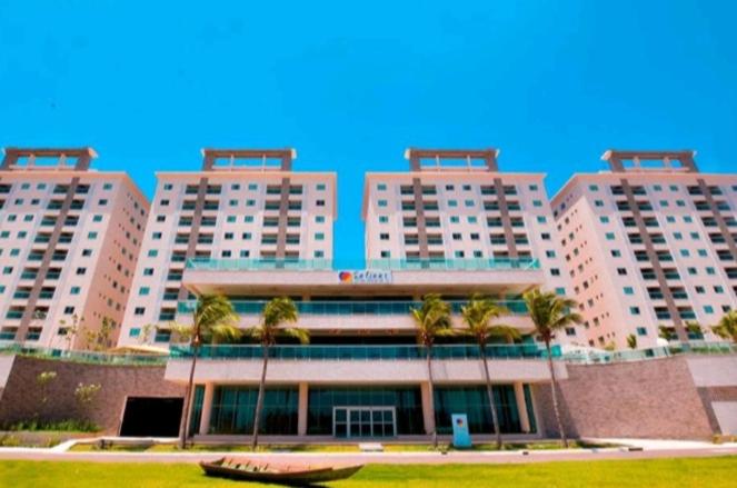  Salinas Park Resort