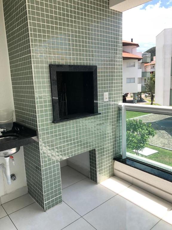  Apartamento no Condominio Solar das Oliveiras Ingleses