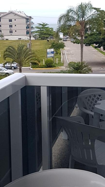  Apartamento Praia brava 100 metros da praia