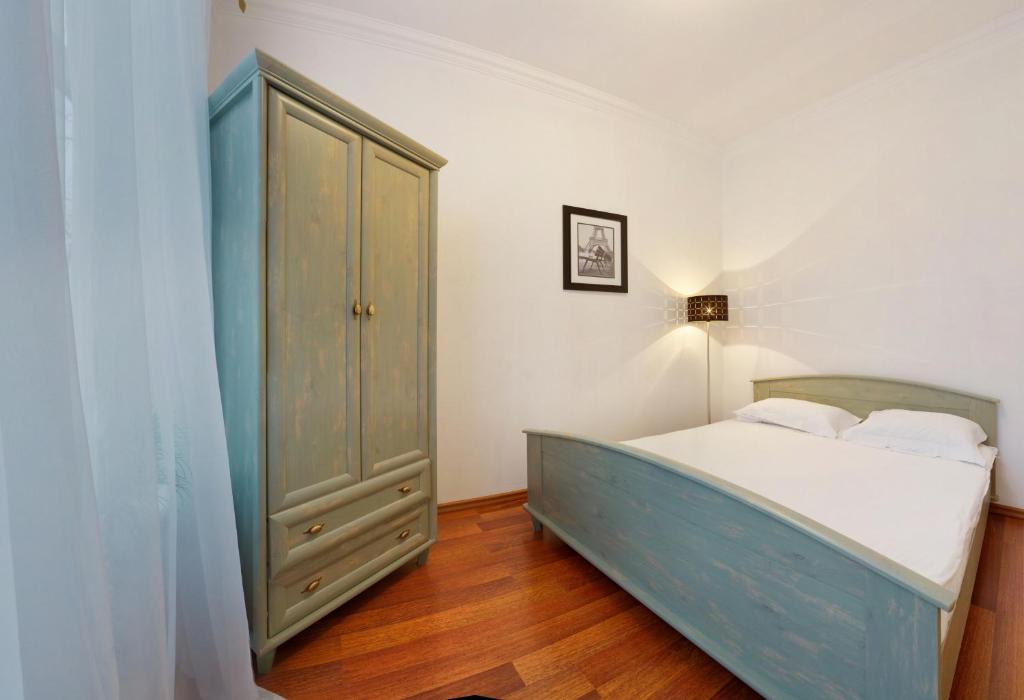 Postel nebo postele na pokoji v ubytování Reno Hotel