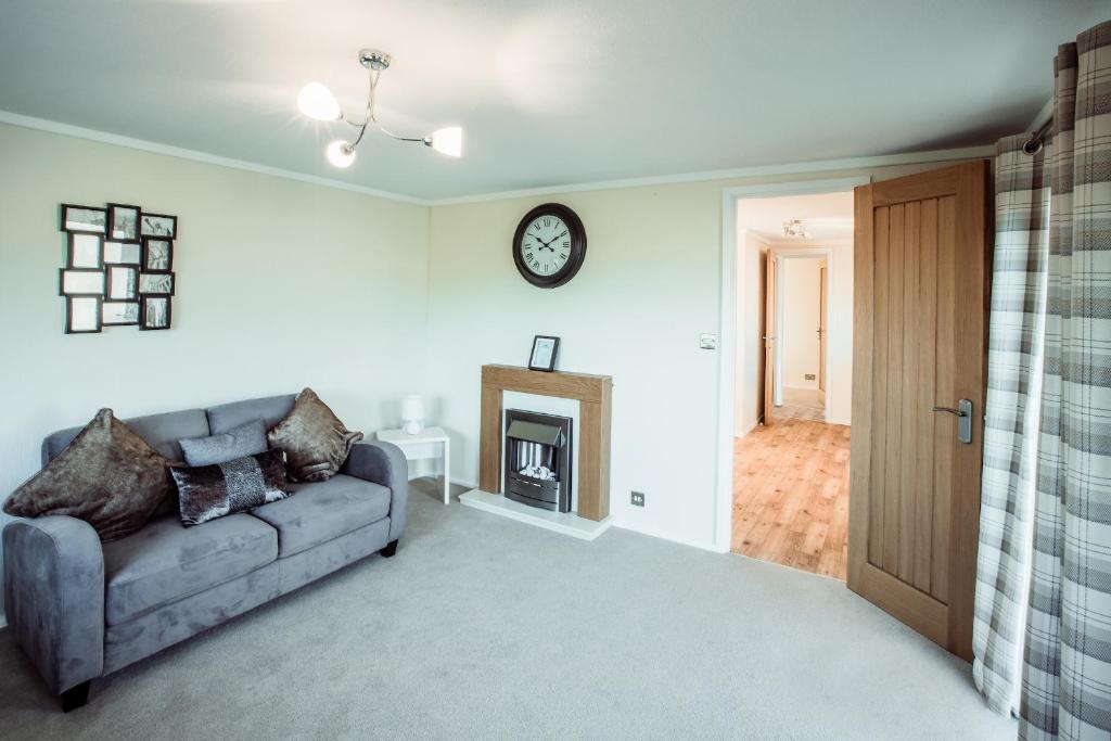 Little Eden Country Park, Bridlington with Private Hot Tubs - Lux Lincoln