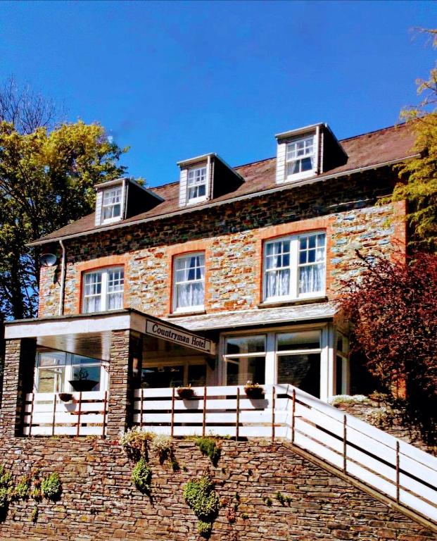 The Countryman Hotel - Housity