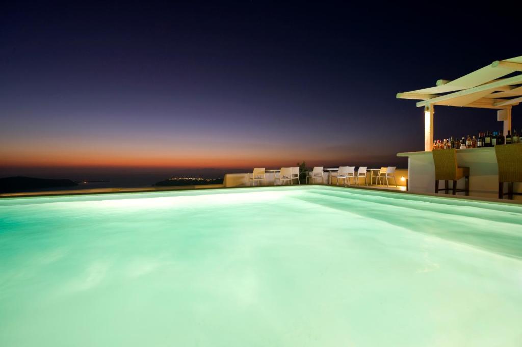 Bazén v ubytování Gold Suites - Small Luxury Hotels of the World nebo v jeho okolí