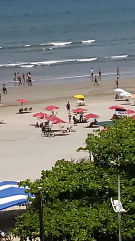  Frente à praia