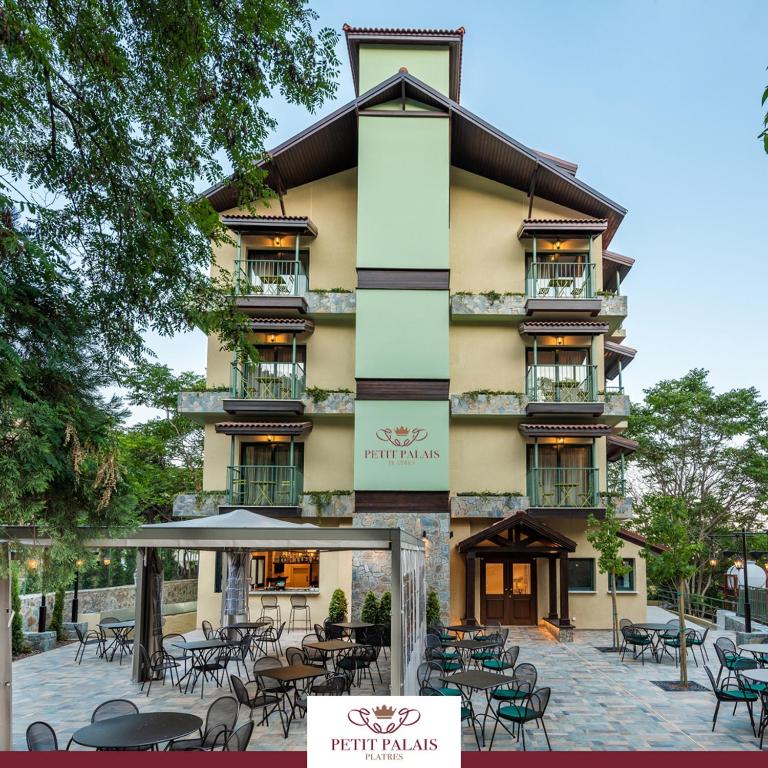 Budova, kde se hotel nachází