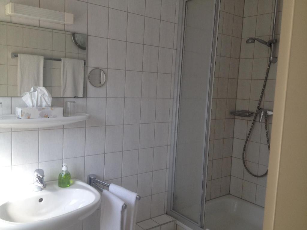 Koupelna v ubytování Hotel Friedrichstraße
