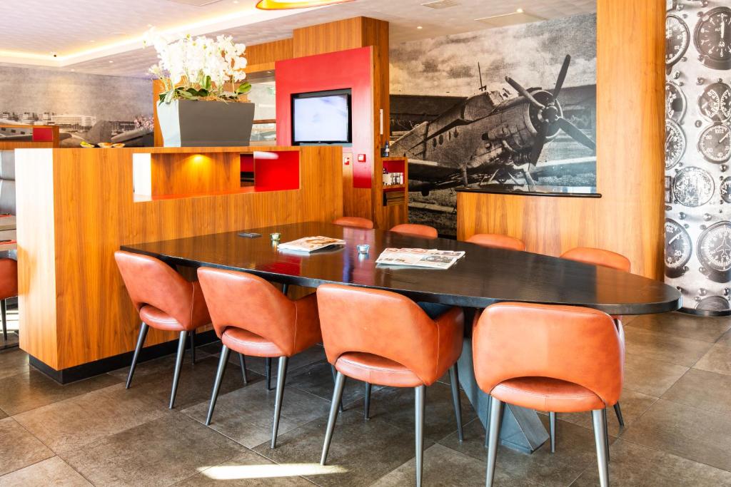 Bastion Hotel Amsterdam Airport - Resim 17