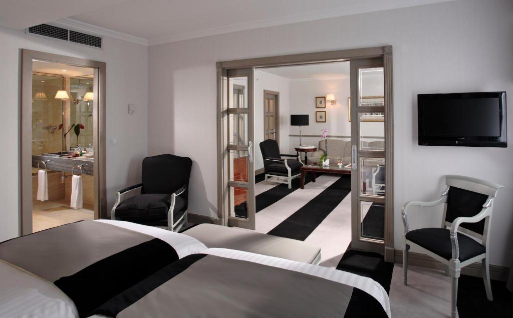 
Grand Suite - The Level
