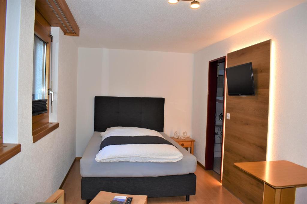 Postel nebo postele na pokoji v ubytování Appartementhaus Crystal