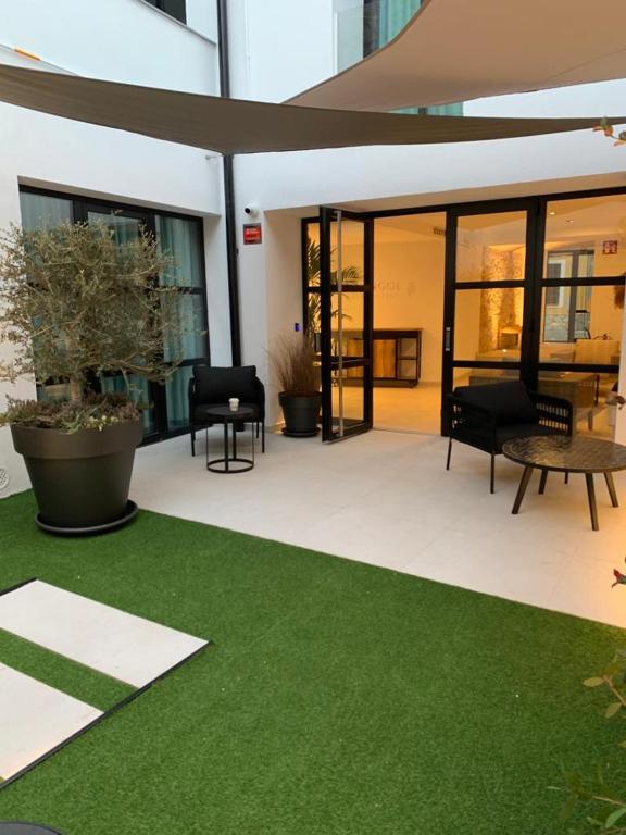 Patio alebo iná vonkajšia časť ubytovania Aparthotel El Cargol