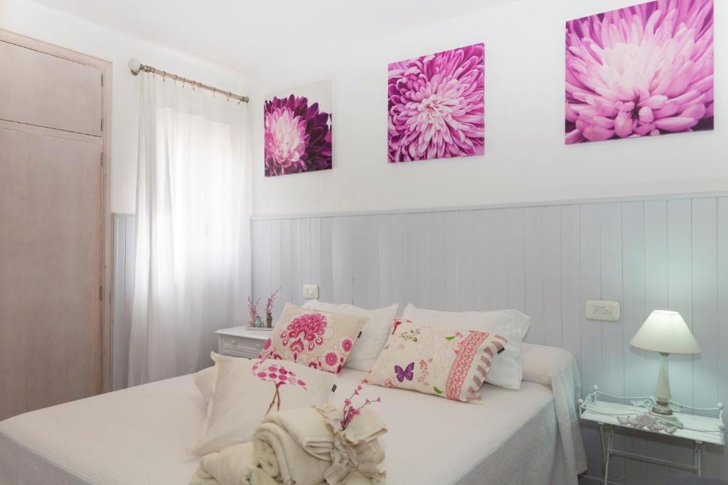 A bed or beds in a room at 080 Casa Can Xim ETV8770 by Mallorca Charme