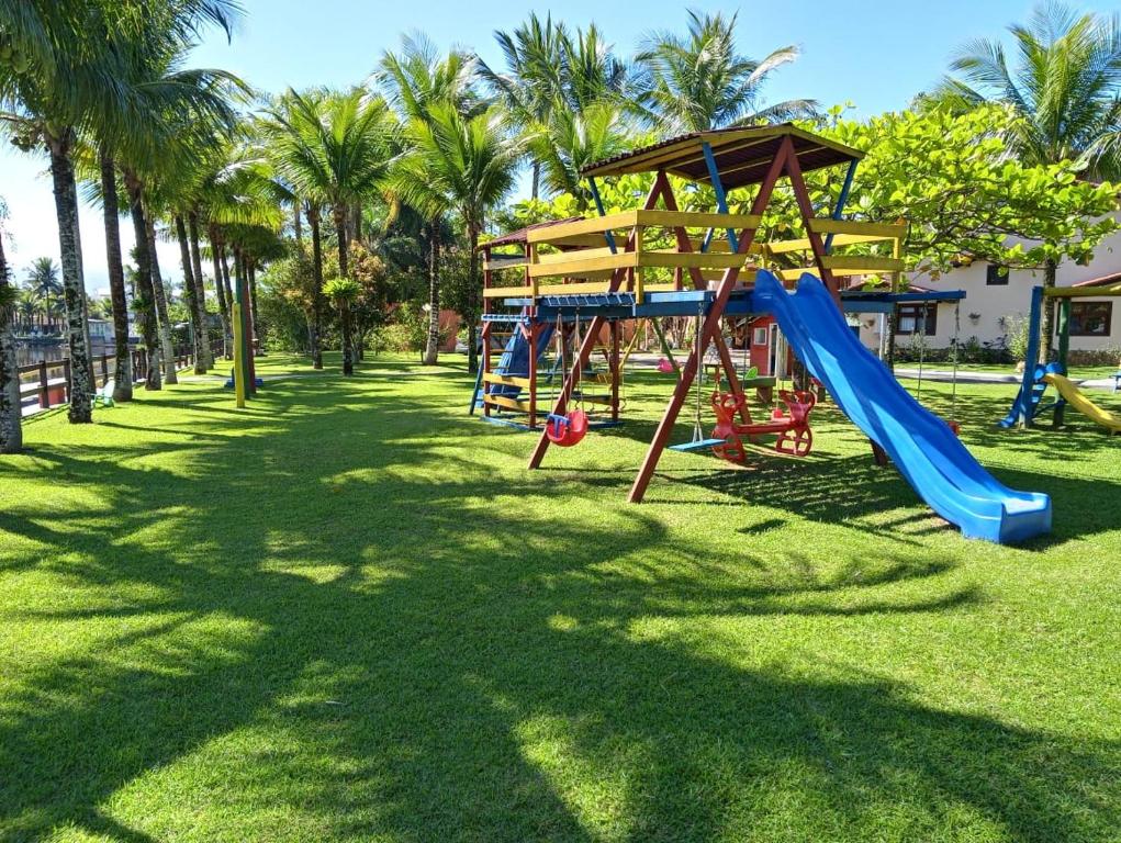  Casa na Praia em Condomínio Lazer Completo